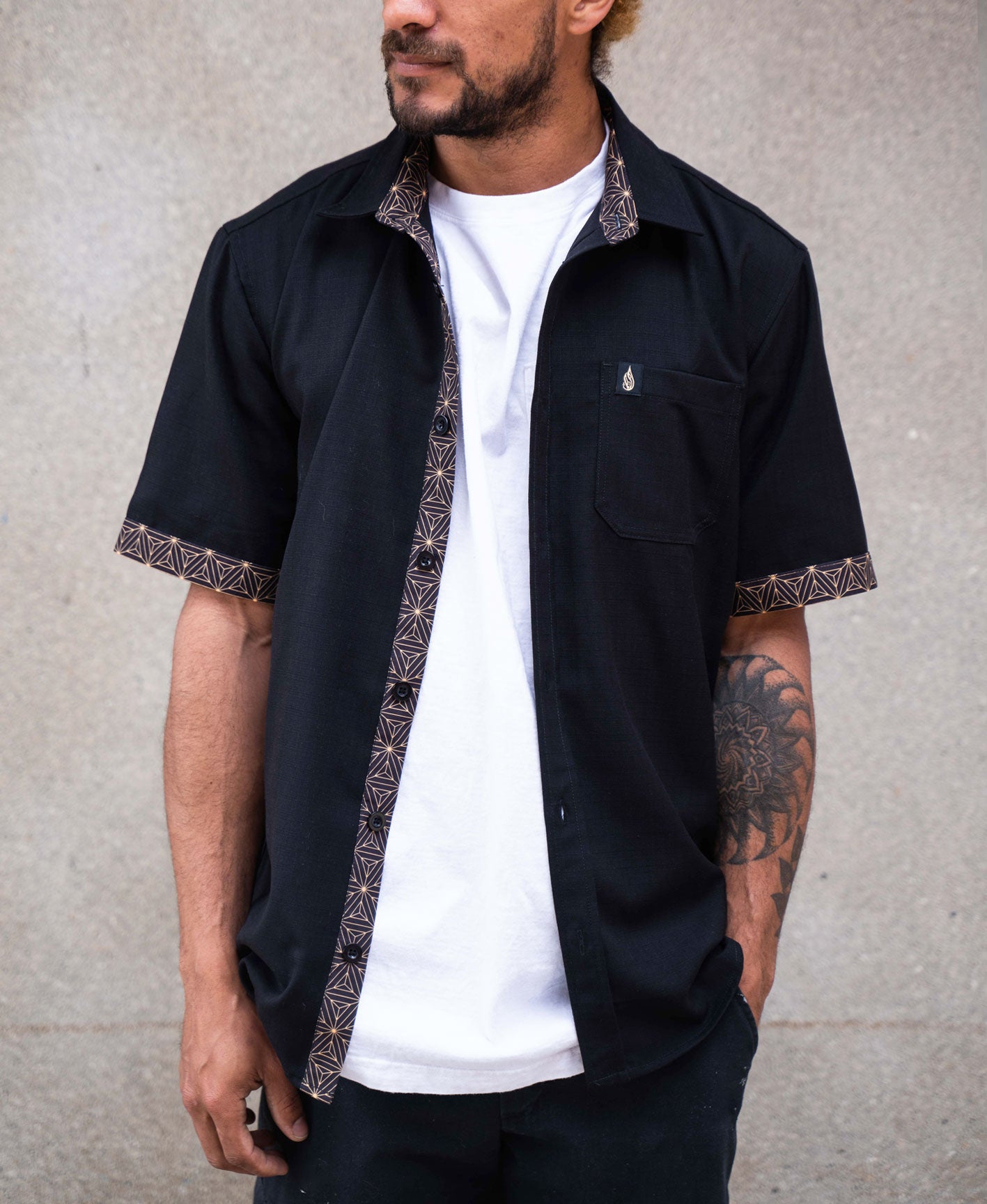 Halcyon Short Sleeve Button Down Shirt by Threyda