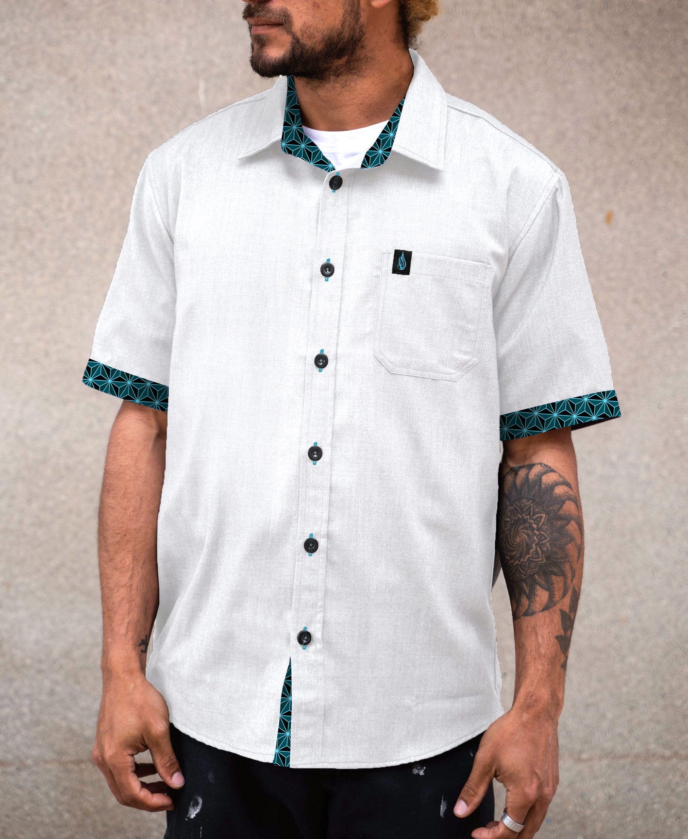 Jupiter Short Sleeve Button Down by Threyda