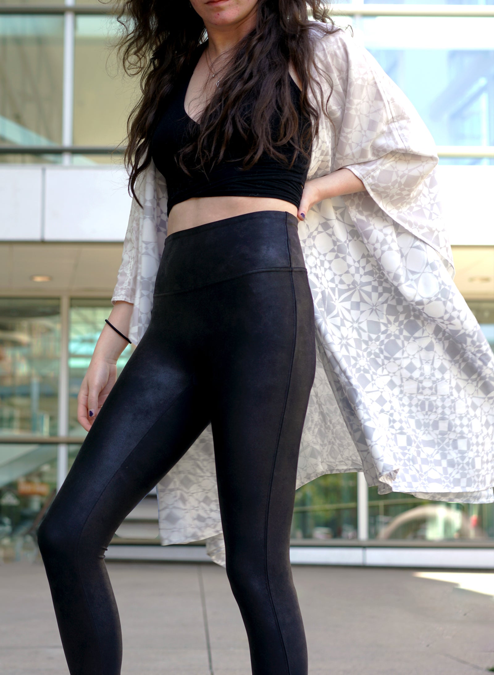 Tesselate Leggings by Kimi Takemura - Threyda Art and Apparel